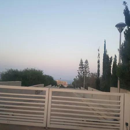 Apollonas Villa